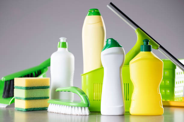 istock House and office cleaning up theme. 1022793204