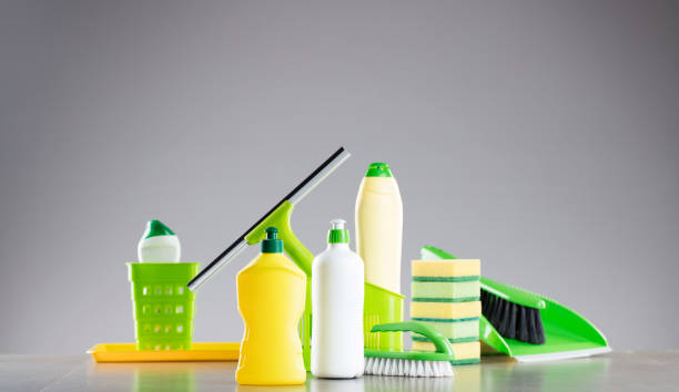 istock House and office cleaning up theme. 1022793384
