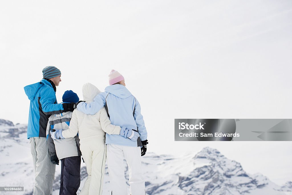Familie stehen auf Berg top - Lizenzfrei Familie Stock-Foto