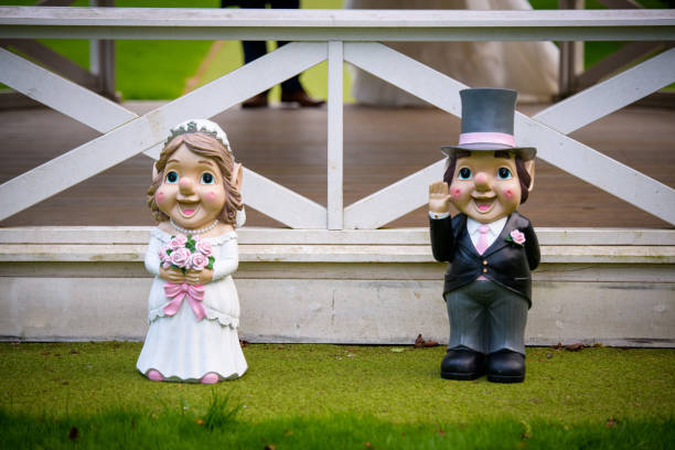 Cake topper with bride and groom figure