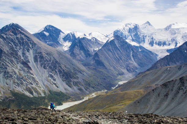 istock Peaks of the Altai mountains 1023031488