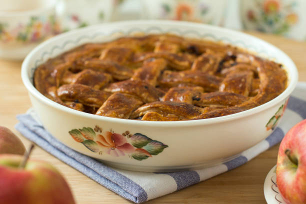 istock Homemade Organic Apple Pie Dessert 1023058048