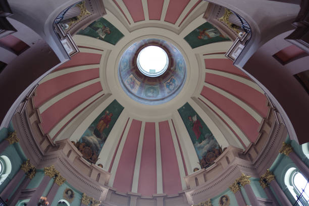 istock Old Courthouse, Saint Louis, Missouri 1023070640