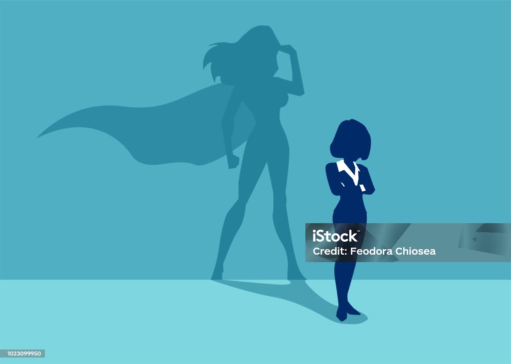 Vector de una mujer fuerte con una sombra imaginando ser un súper héroe - arte vectorial de Mujeres libre de derechos