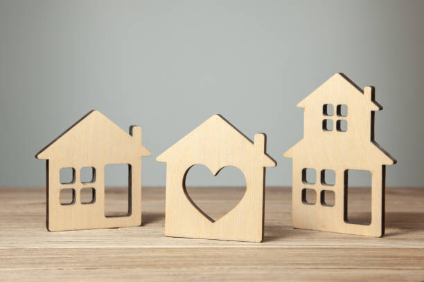 istock Search and selection of homes for purchase or rent 1023112332