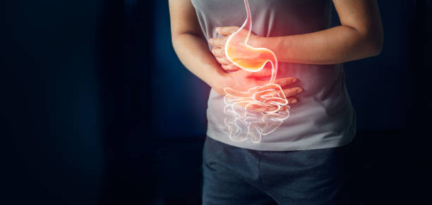 kadın mide âdet dönemi, gastrik ülser, apandisit ya da gastrointestinal sistem hastalığı mide ağrısı nedenleri acı acı dokunmadan. sağlık ve sağlık sigortası kavramı - hastalık belirtisi fotoğraflar stok fotoğraflar ve resimler