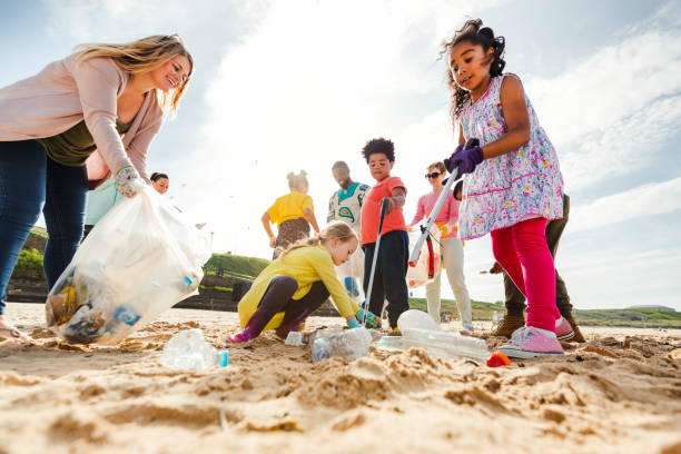 istock Fighting Against Marine Litter 1023573828