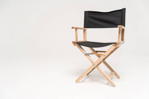 chair of the director - movie location imagens e fotografias de stock