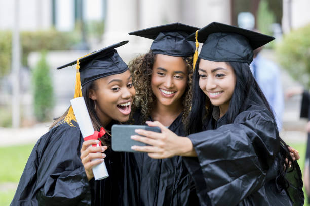 istock College friends taking selife 1023742006