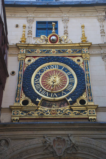 istock Rouen, rue du gros horloge 1023759374