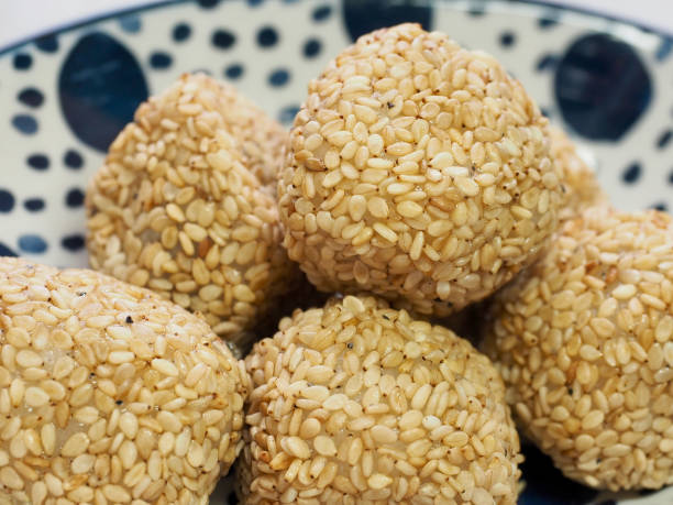 istock Asian food Sesame glutinous rice cake 1023807354