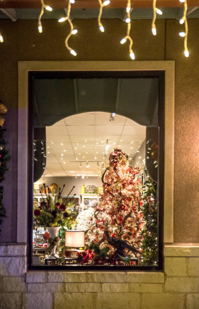 istock Store window during Christmas season 1023850806