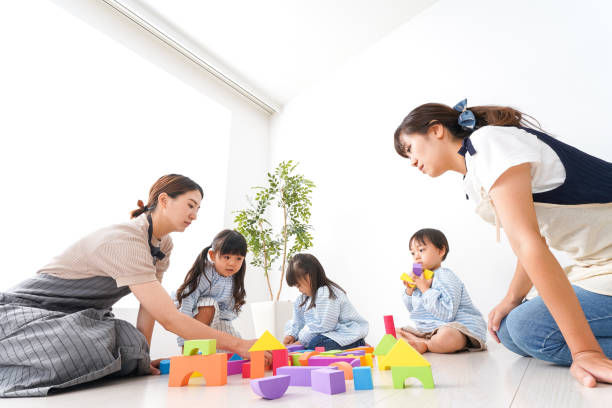 istock Children's nurse and kindergarten child 1023906238