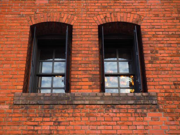 istock red brick wall and windows, Yokohama 1023943030