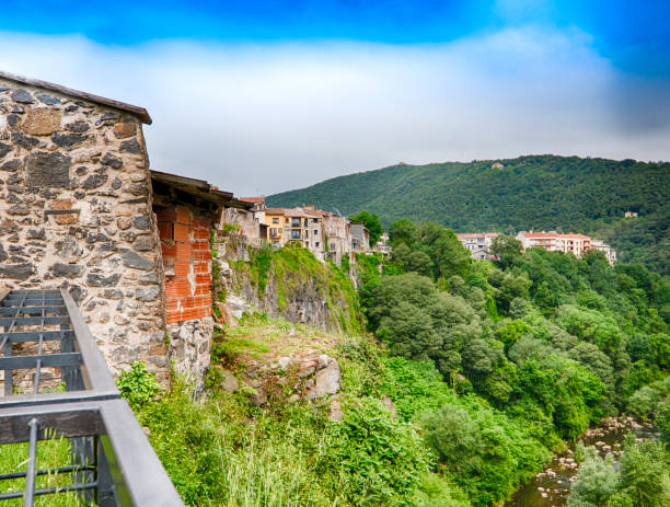 istock View of Castellfullit de la Roca, Girona, Spain 1023946406