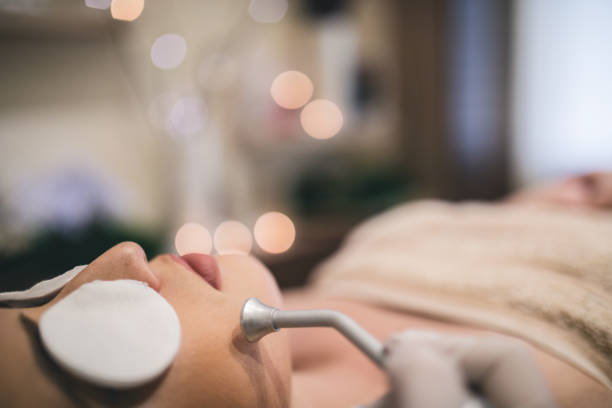 istock Hardware cosmetology. Mesotherapy. Processing chin area. Spa treatments. Face rejuvenation. 1023981486