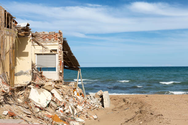 istock broken house by onslaught of tide 1024023574