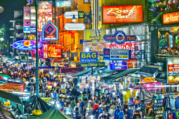 카오산 로드 밤, 방콕, 태국 - khao san road 뉴스 사진 이미지