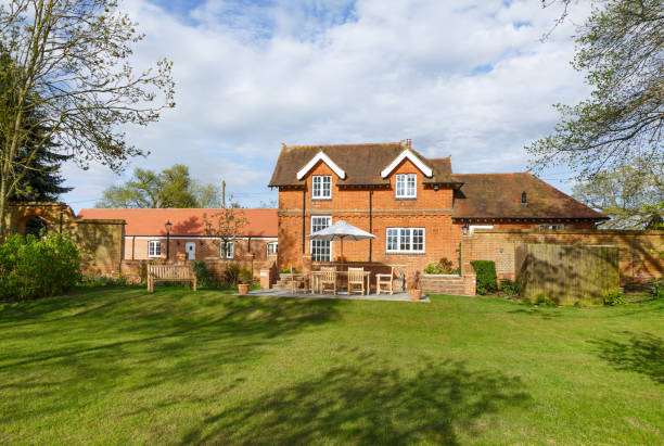 istock Victorian house and gardens 1024188930