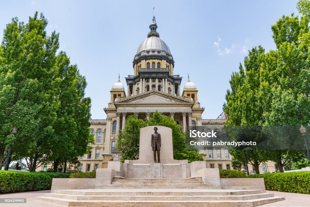Illinois State Capital Building Abraham Lincoln statue in front of the Illinois State Capital Building in Springfield, Illinois Illinois Stock Photo