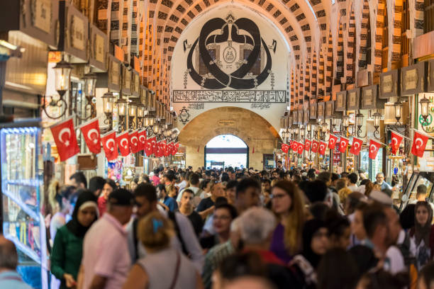 istock Spice market in Istanbul 1024263282