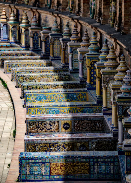 plaza de la espana, sewilla, andaluzja, hiszpania - plaza de espana sevilla town square seville zdjęcia i obrazy z banku zdjęć