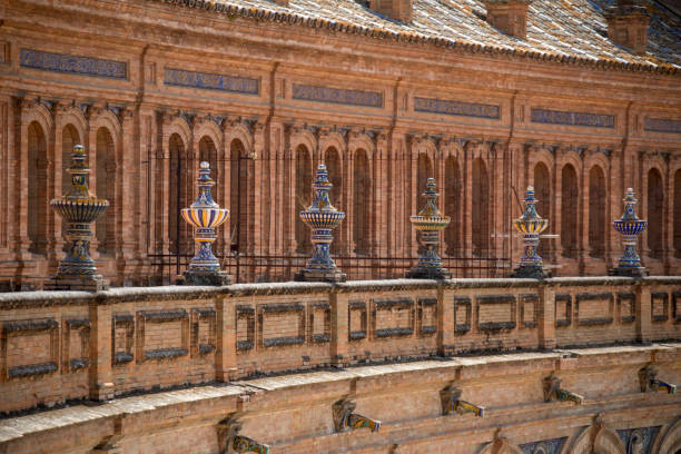 プラザ デ ラ スペイン、セビリア、アンダルシア、スペイン - plaza de espana sevilla town square seville ストックフォトと画像