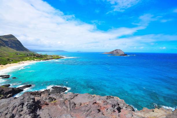 istock Amazing Ocean Lookout 1024363012