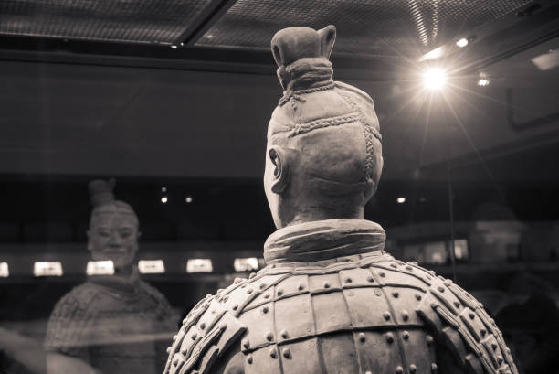 테라코타 아처 머리카락과 의류 세부 사항, 먼저 진나라 황제, 서 안, 중국의 - army xian china archaeology 뉴스 사진 이미지
