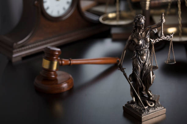 istock Law symbols 1024600432