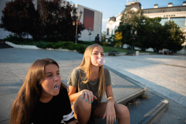 istock Teenage friends 1024687224