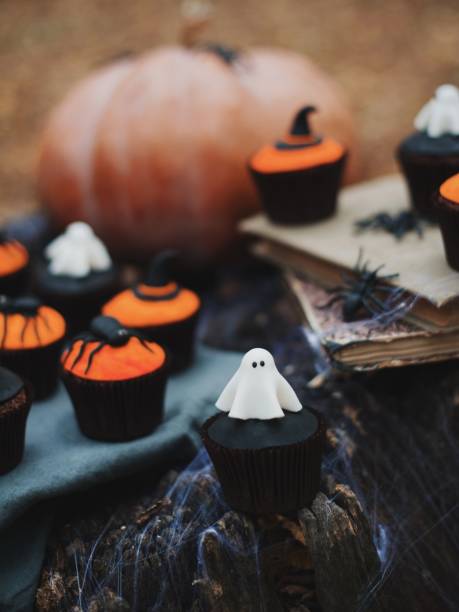 istock Celebration Decoration Halloween Holiday 1024709422