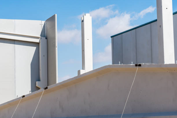 istock Assembly of concrete industrial warehouse 1024935886