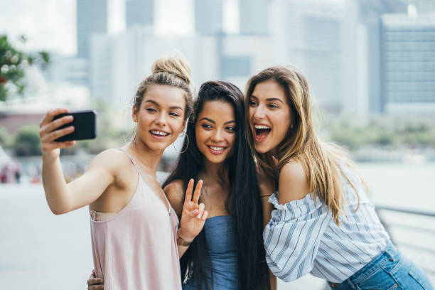 istock Girls making selfie 1024941174