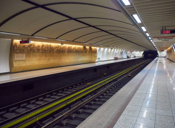 Tourists and locals at the Rossi metro station on the green line (Linha Verde) of the Lisbon metro in downtown Lisbon, Costa de Lisboa, Portugal.