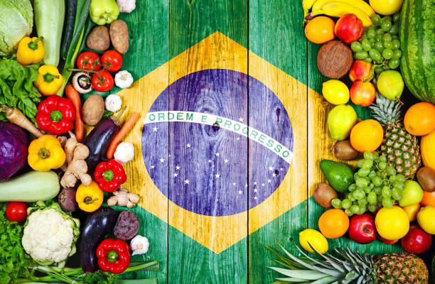 свежие фрукты и овощи из бразилии - brazil serbia стоковые фото и изображения