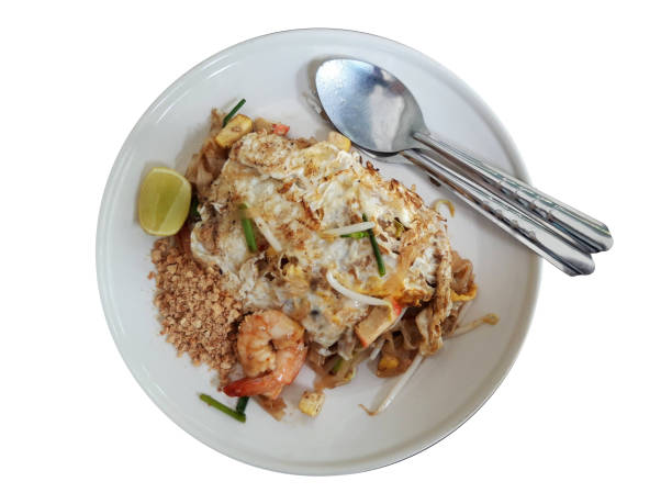 istock padthai with egg and shrim ,popular thai food,on issolated backgroundwith clipping path 1025425764