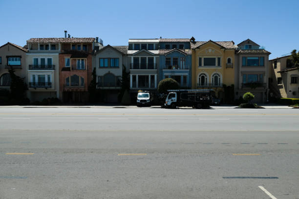istock Houses on the Marina Boulevard 1025435794
