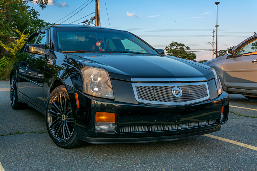 2007 Cadillac at A&W weekly Thursday cruise-in, Woodside Ferry Terminal, Dartmouth Nova Scotia Canada August 16, 2018.