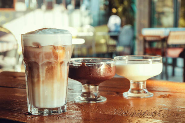 ice latte and pudding