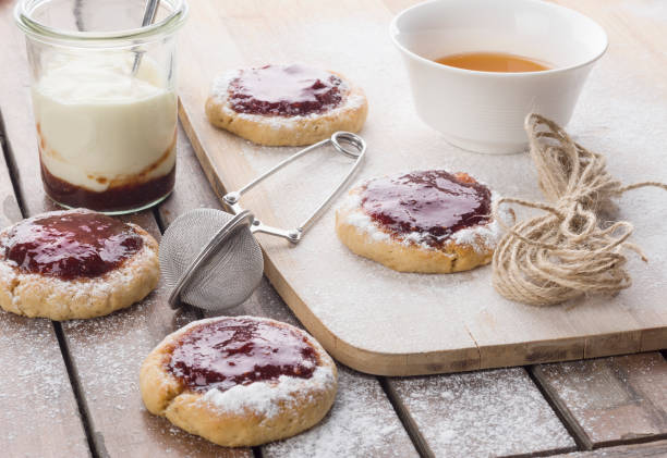 istock Christmas jelly cookies 1025689728