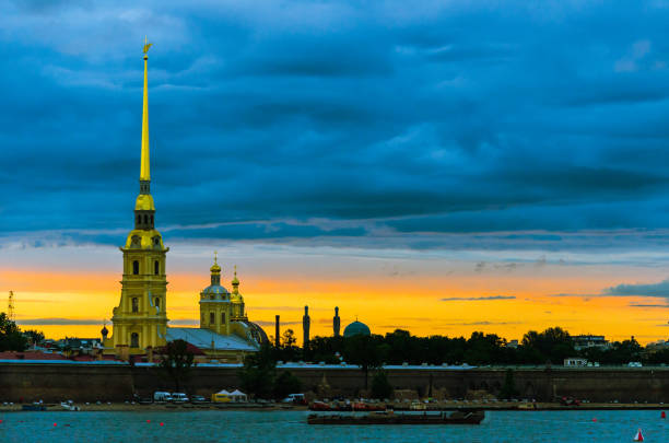 istock Architectural silhouettes of white nights 1025848238