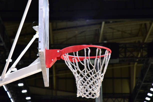 istock Game of the basket 1025890934