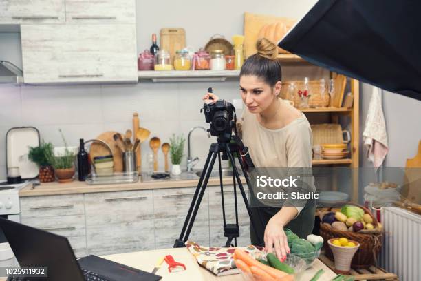 Vlogging In Kitchen Stock Photo - Download Image Now - 25-29 Years, Adult, Adults Only