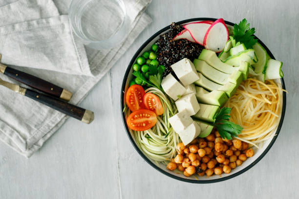 istock Close up bowl of buddha with spiralized vegetables 1025940968