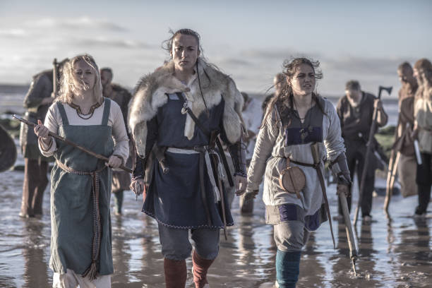 istock Vikings in the sea 1025983286