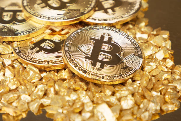 Bitcoin richess Pisek, Czech Republic - January 28, 2018: Bitcoin cryptocurrency coins on golden nuggets symbolizing its value gold bitcoin stock pictures, royalty-free photos & images