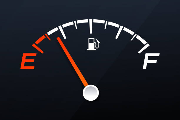 빈 가스 탱크 게이지 - fuel gauge fossil fuel fuel and power generation gauge stock illustrations