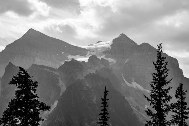 istock Hanging Glaciers in Alberta 1026263758