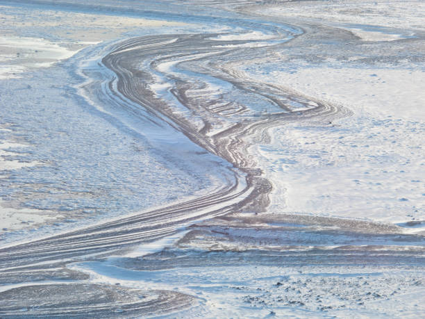 northern landscape - arctic canada landscape manitoba imagens e fotografias de stock
